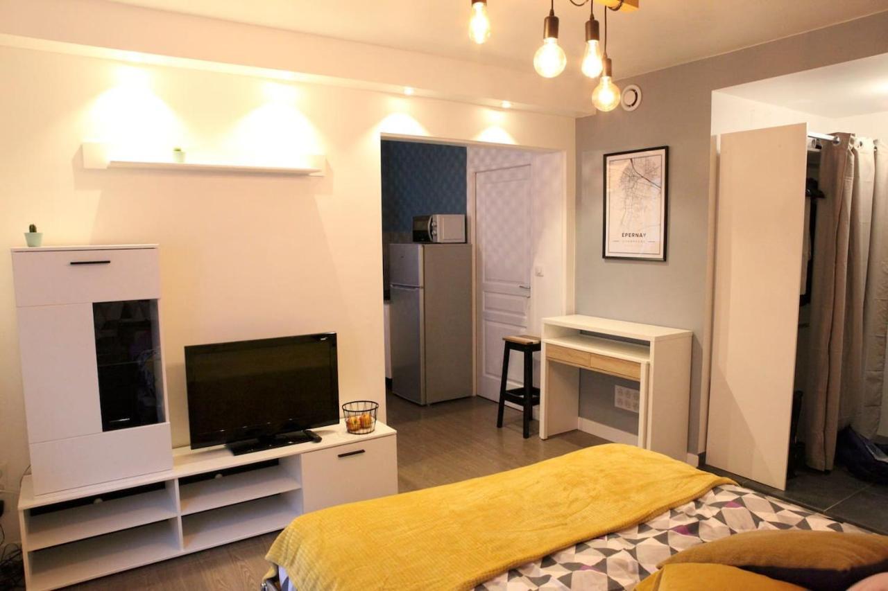 Studio Hyper Centre Ville Epernay - Champagne Kültér fotó