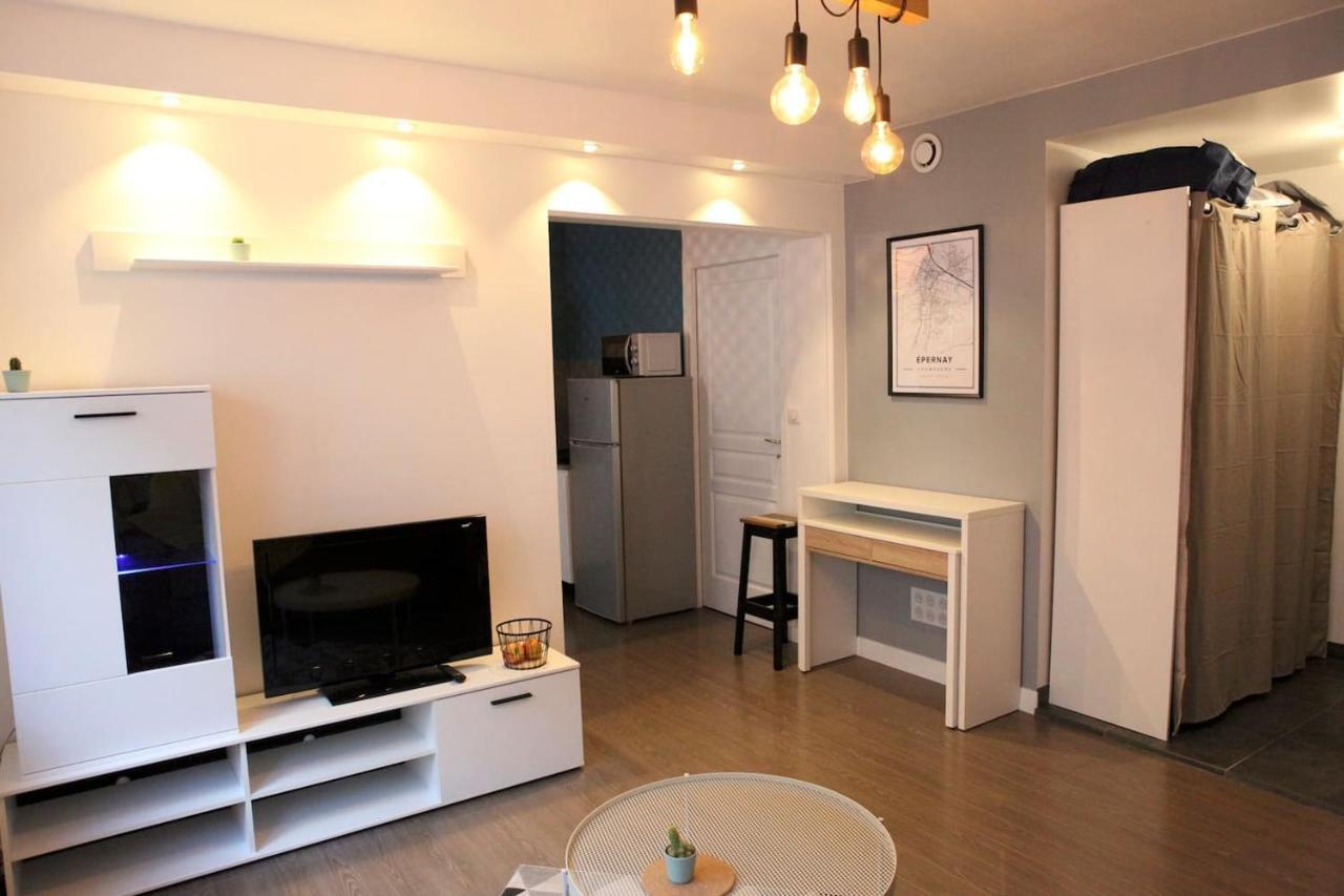 Studio Hyper Centre Ville Epernay - Champagne Kültér fotó